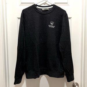 Topgolf Las Vegas Under Armour crew neck sweatshirt charcoal Mens medium